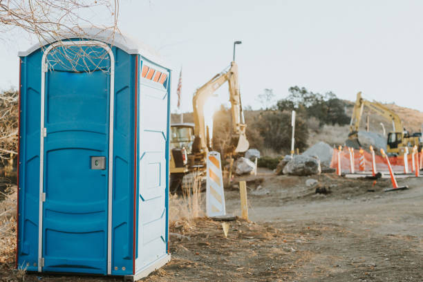 Portable Toilet Options We Offer in Paris, AR