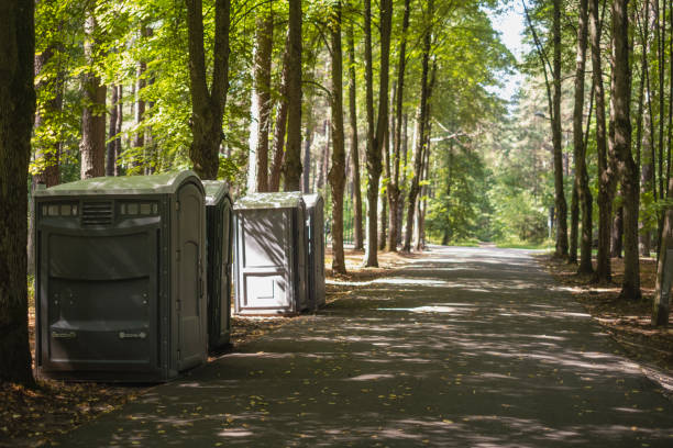 Portable bathroom rental in Paris, AR