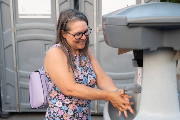Portable Toilet Options We Offer in Paris, AR